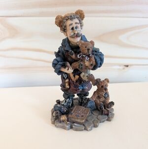 Charming Boyds bear Figurine with Teddy Bears